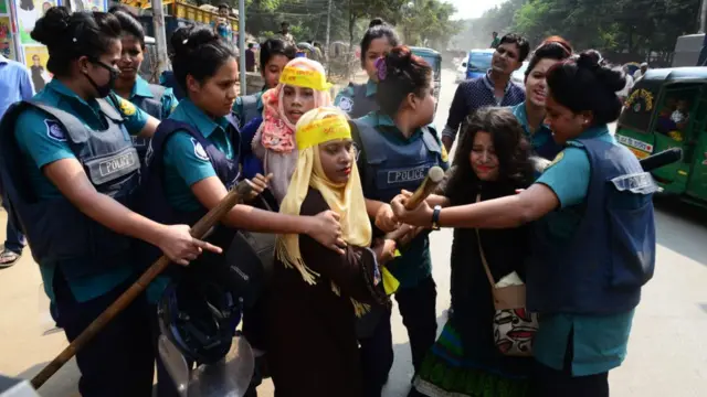 চাকরি, বিসিএস, আন্দোলন