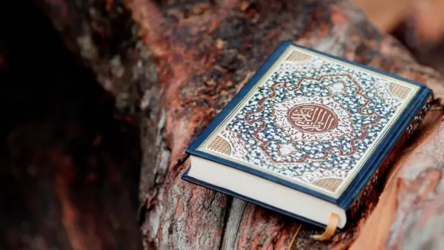 মুসলিমদের পবিত্র ধর্মগ্রন্থ কোরান