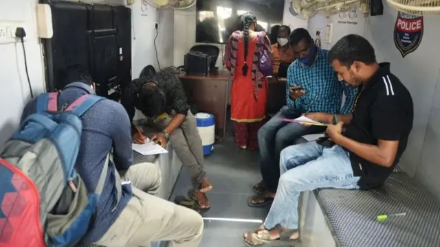 પ્રતીકાત્મક તસવીર