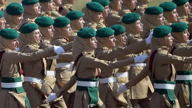 یومِ پاکستان پیریڈ