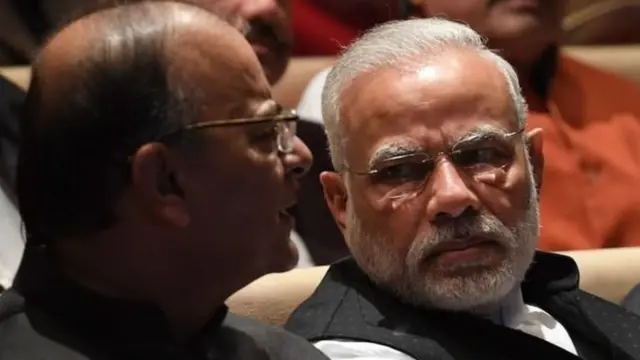 नरेंद्र मोदी, अरुण जेटली