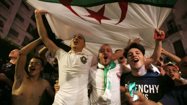 الجزائر
