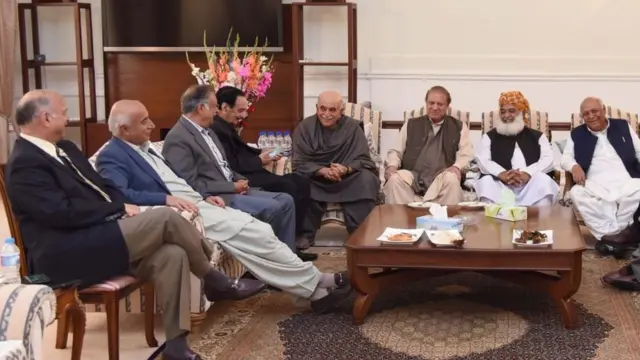 مشاورتی اجلاس