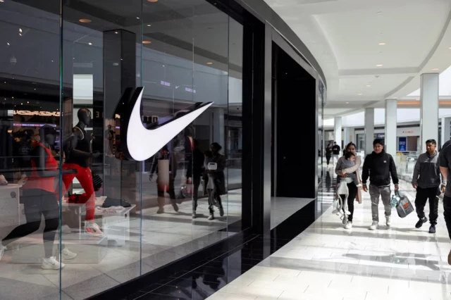 Cửa hàng Nike