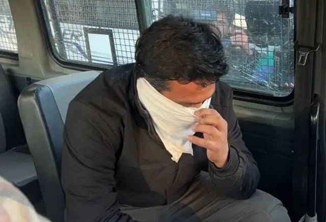 અમેરિકા, ગુજરાતી, ડિપૉર્ટ, દેશનિકાલ, ગેરકાયદે વિઝા, ડંકી રૂટ, બીબીસી ગુજરાતી, ગુજરાતી સમાચાર