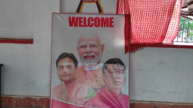 மேற்குவங்கம்: மமதா பானர்ஜியின் கோட்டையை தகர்ப்பாரா மோதி?