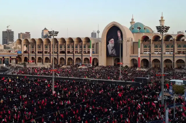 د علی خامنهای د تشییع مراسم