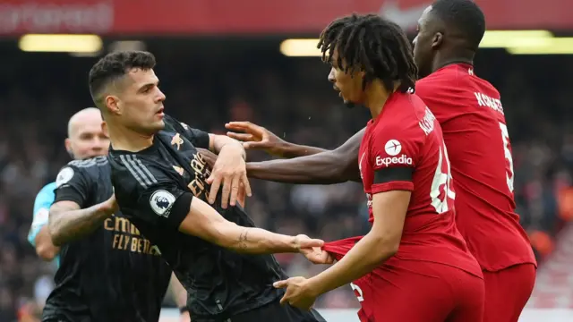 ዣካ እና ሮበርትሰን