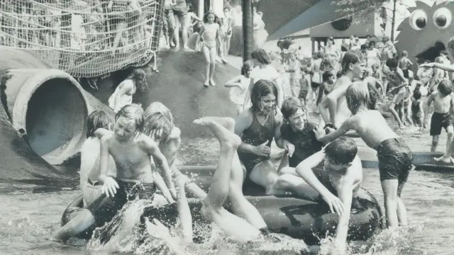 mandi bola, permainan, anak-anak