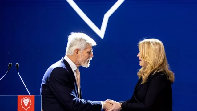 Zuzana Caputova ve Pavel