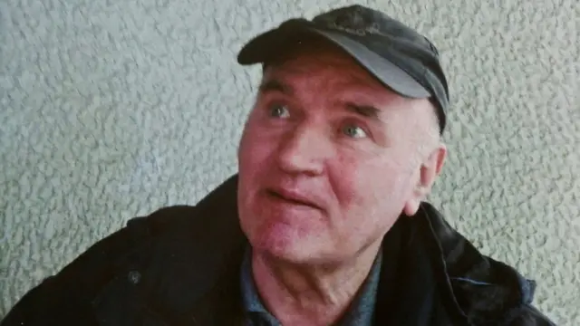 Ratko Mladic após ser preso