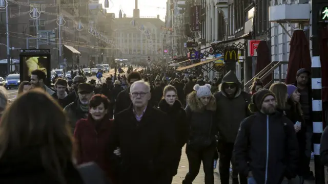 د ښاغلي روته خبرې پر څو ورځپاڼو او د ده د ګوند پر وېبپاڼه خپرې شوې دي.