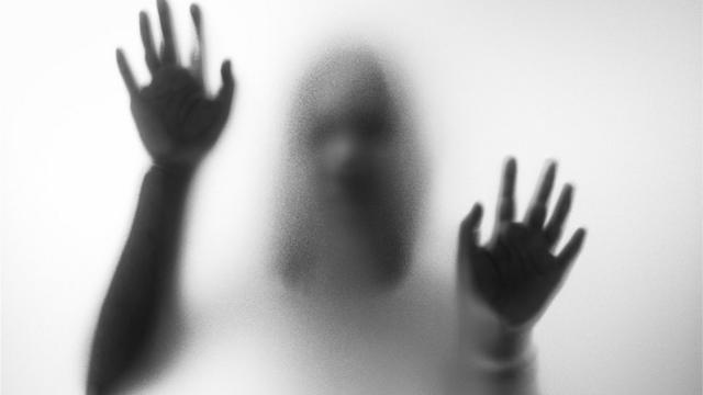 8 научных объяснений, почему вы могли встретить призрака
