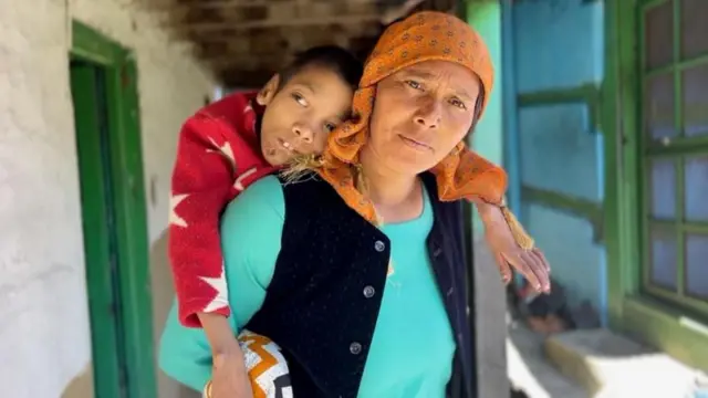 બીબીસી ગુજરાતી હિમાચલ પ્રદેશ હિમાલય પહાડ વરસાદ ભૂસ્ખલન પર્યાવરણ ચોમાસું 