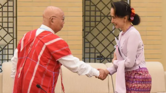 အစိုးရ ကိုယ်စားလှယ်အဖွဲ့ဟာ နိုဝင်ဘာ ၂၁ မှာ ကရင်အမျိုးသားအစည်းအရုံး KNU နဲ့ တွေ့ဖို့ရှိ