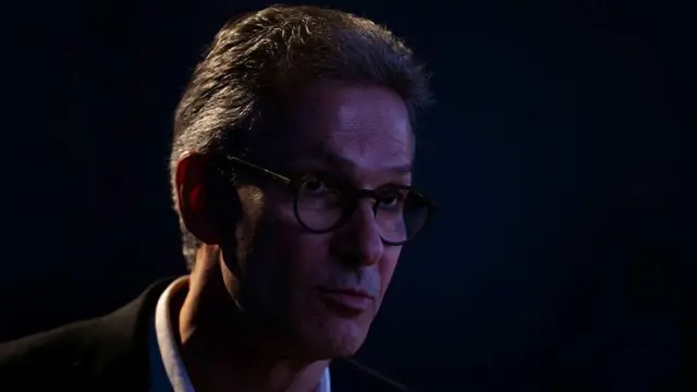 O governador de Minas Gerais, Romeu Zema, é fotografado durante o 24º Fórum Empresarial LIDE, no Rio de Janeiro, Brasil, em 22 de agosto de 2025