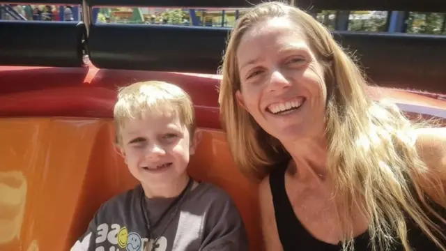 Olivia avec son fils Juan