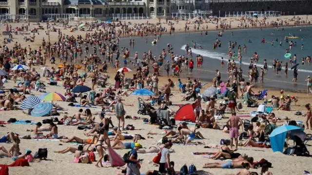 இந்தியாவில் மட்டுமல்ல ஐரோப்பாவிலும் அளவுக்கு அதிகமான வெப்பம் - என்ன காரணம்?