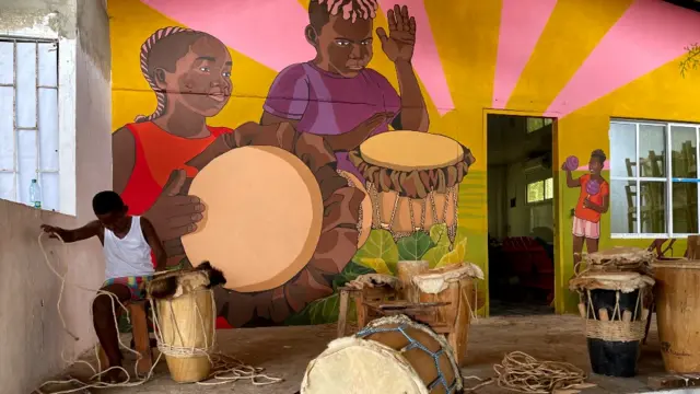 Escuela Taller Tambores de Cabildo en La Boquilla, Cartagena.