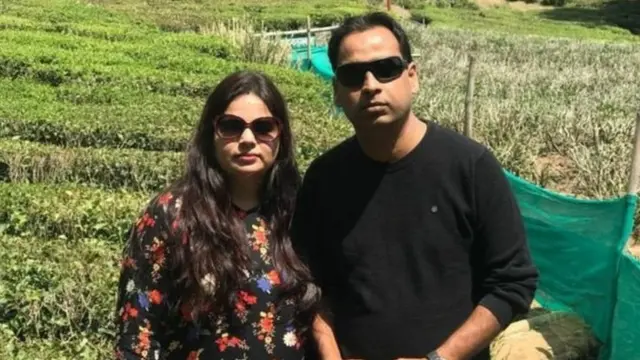 ਵਿਵੇਕ ਆਪਣੀ ਪਤਨੀ ਨਾਲ