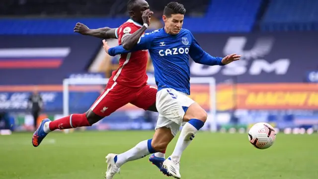 خامس رودریگز و سادیو مانه