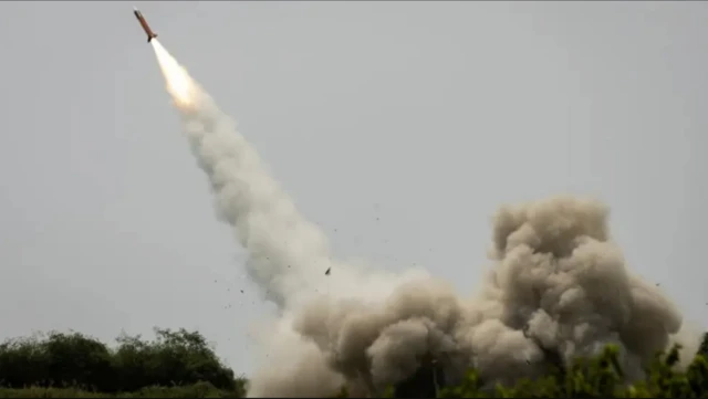 Zelenskiy "mega-shartnoma" tafsilotlarini bermagan