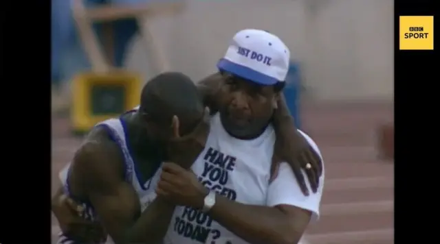 لحظه‌ای که درک ردموند با کمک پدرش از خط پایان گذشت