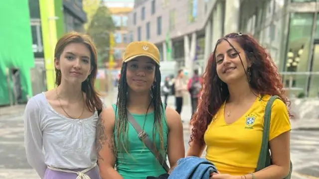 ਵਿਦਿਆਰਥਣਾਂ