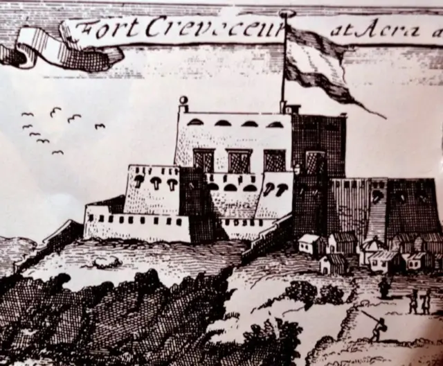L'illustration montre le fort Ussher à Accra, au Ghana, construit par les Hollandais en 1649.