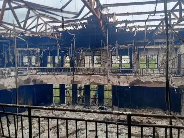 Foto of di Kogi State House of Assembly wey fire burn