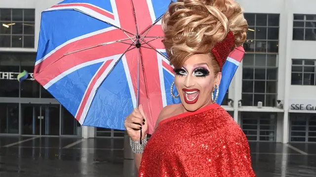 Bianca Del Rio: 'Tôi không bao giờ biết mình sẽ nói gì' - BBC News