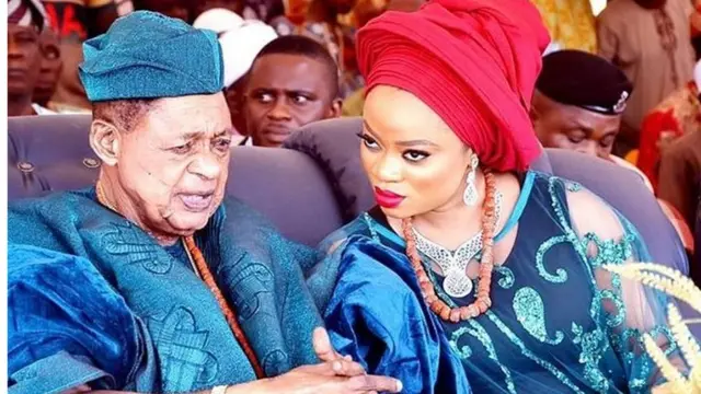 Oba Adeyemi ati Olori Mojisola