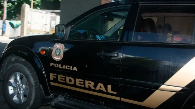 Eike Batista llegando al Instituto de Medicina Legal (IML).
