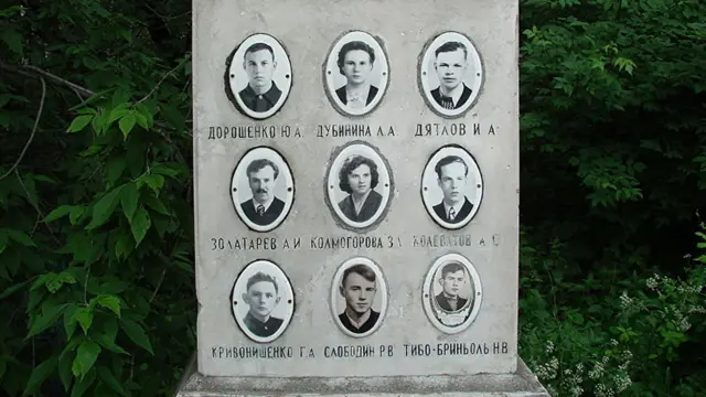 O túmulo dos mortos no passo Diátlov,bonus de boas vindas apostasum cemitériobonus de boas vindas apostasYekaterinburg.