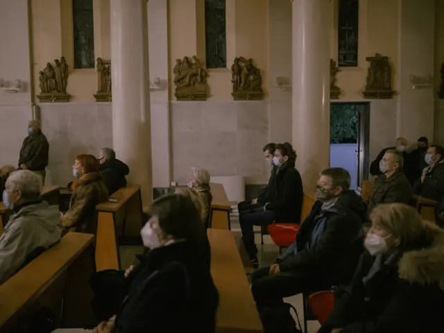 Vernici su nosili maske i pridržavali se pravila o fizičkoj distanci