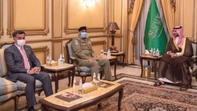 पाकिस्तानी सेना प्रमुख जनरल बाजवा सऊदी अरब के दौरे पर हैं