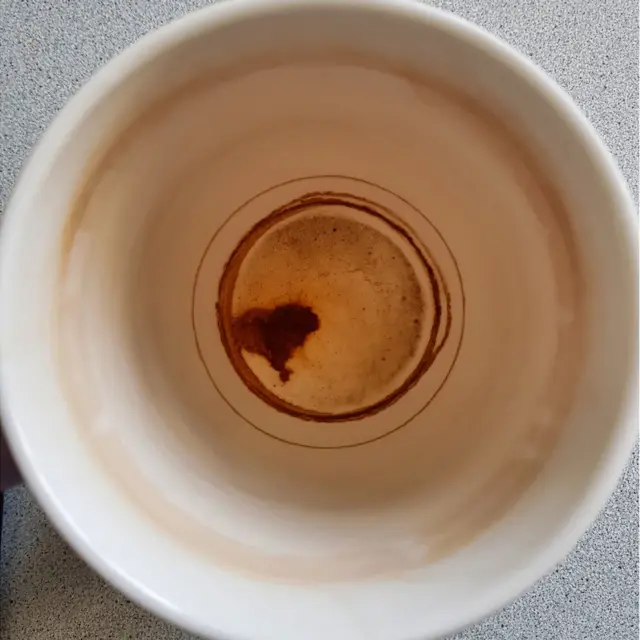 喝空了的咖啡杯