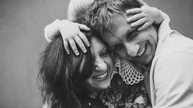 Подружжя Юрчуків з дитиною