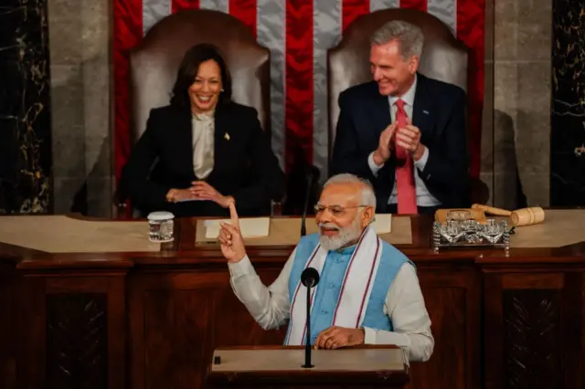 अमेरिकी कांग्रेस में कमला हैरिस और पीएम मोदी