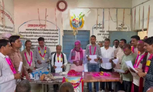 छत्तीसगढ़ में महिला पंचों की जगह कथित तौर पर उनके पतियों ने शपथ ली