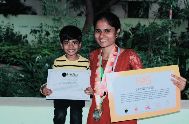 தாய்ப்பால்