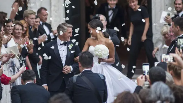 venčanje bastijana i ane, ana ivanović i bastijan švajnštajger, ana i bastijan su se venčali u Veneciji 2016.