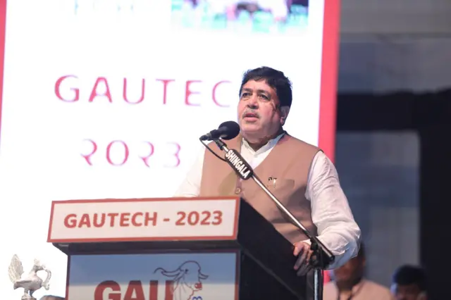 દિલીપ સંધાણી 