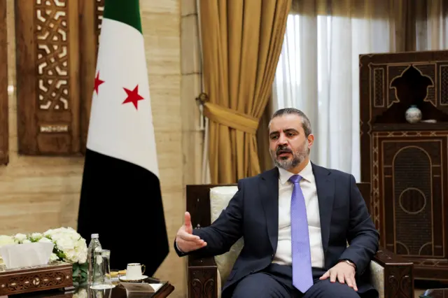 وزير الخارجية السوري أسعد الشيباني خلال مقابلة مع وكالة رويترز في دمشق