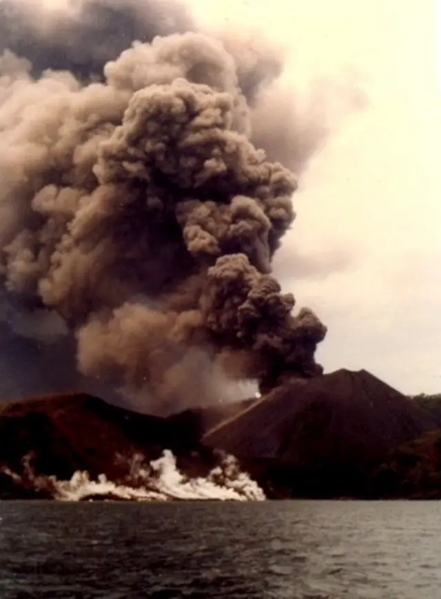 బారెన్ ఐలాండ్ అగ్నిపర్వతం