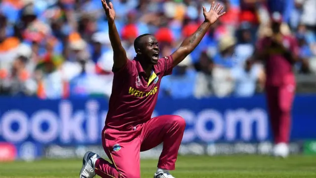 కీమర్ మెయిడిన్ ఓవర్