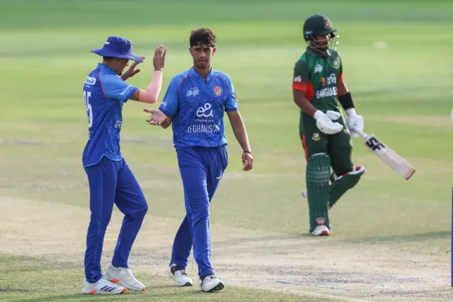 خاطر ستانکزي دوه لوبغاړي وسوځول