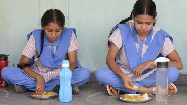 मिडडे मील