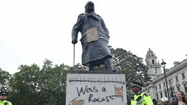 विंस्टन चर्चिल