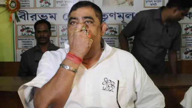 বীরভূমের বিতর্কিত তৃণমূল কংগ্রেস নেতা অনুব্রত মন্ডল